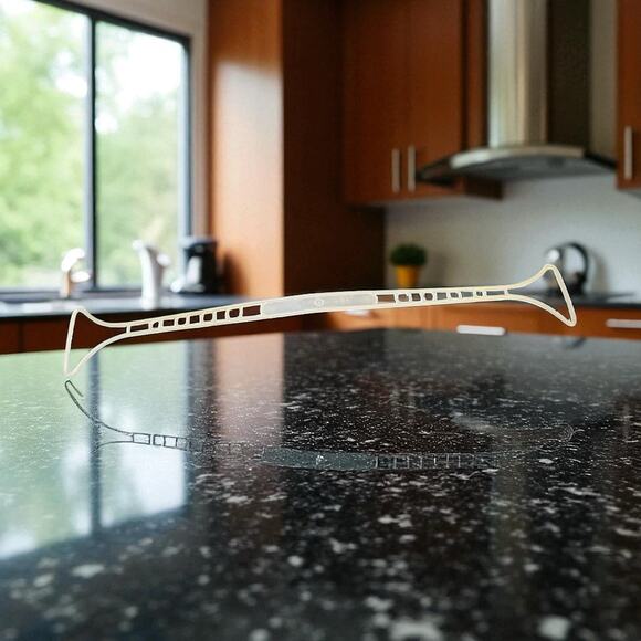 Vintage Tupperware Replacement Handle 721 Cake Taker Carrier Sheer 19" - Picture 1 of 7